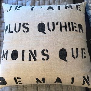 SugarBoo Linen Pillow